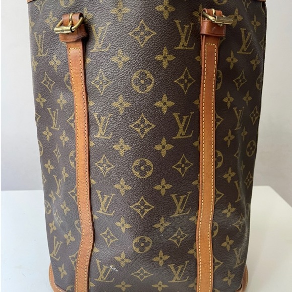 Louis Vuitton Bucket Bag - Picture 5 of 12